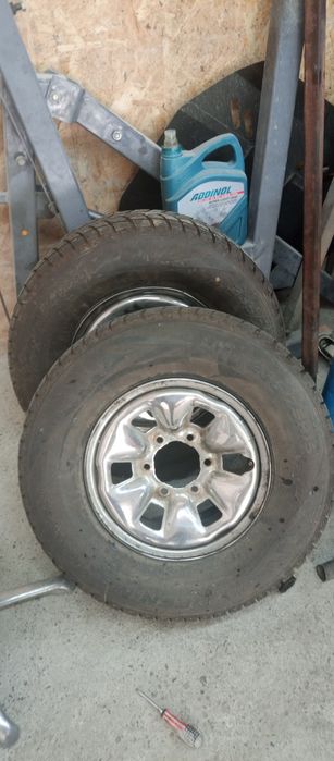 Продам диски с резиной