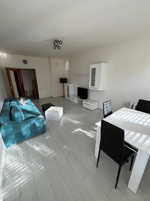 Тристаен апартамент