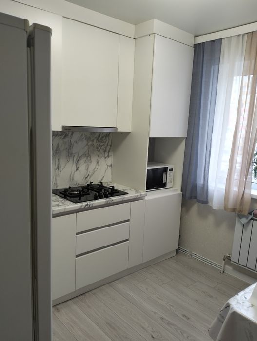 Продам 2х ком.кв. микр. аэропорт