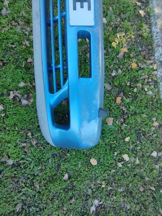 Предна броня за Mercedes Vito 638