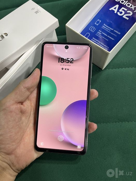 Samsung  a52  sotiladi.