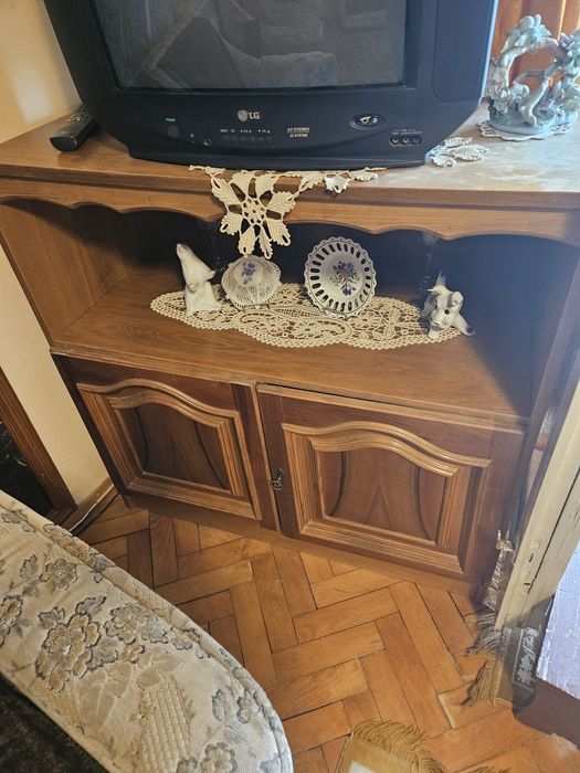 Set Mobilier Luceafarul din lemn masiv