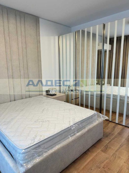 Дава се под наем Тристаен апартамент в София, Бояна - 341 кв.м за 4289.1 € - Снимка #5