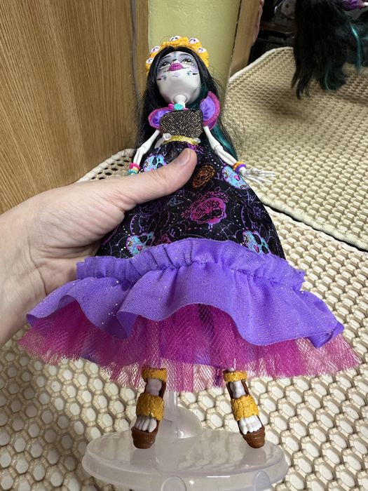 Продам куклу монстр хай!