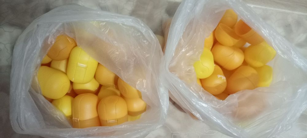 Капсулы от игрушек