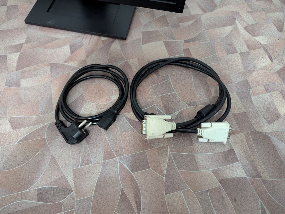 Монитор 60hz DELL