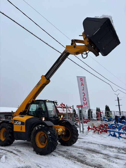 Incarcator telescopic JCB 536