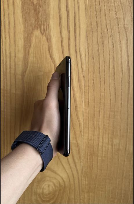 iPhone 11 pro max 256gb ochilmagan