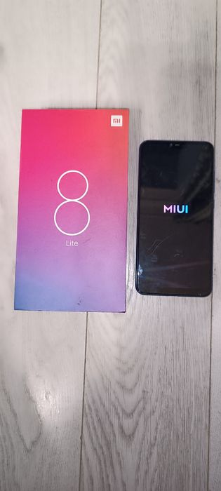 Xiaomi Mi 8 lite и Redmi 7