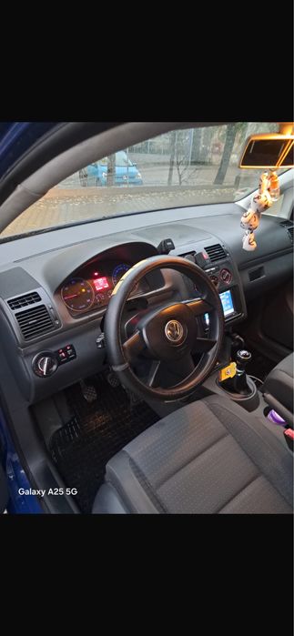 touran vw ideal pentru familie