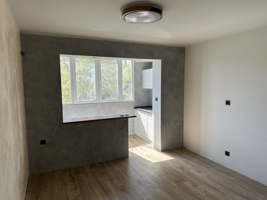 Довършителни ремонти и обзавеждане