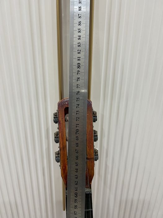 Гитара маленькая