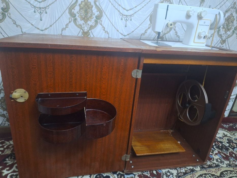 ЧАЙКА 142 М сотилади