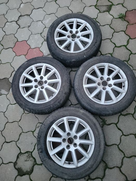 Roti audi , 205/60/16.dimensiune butuc 66,6 mm.