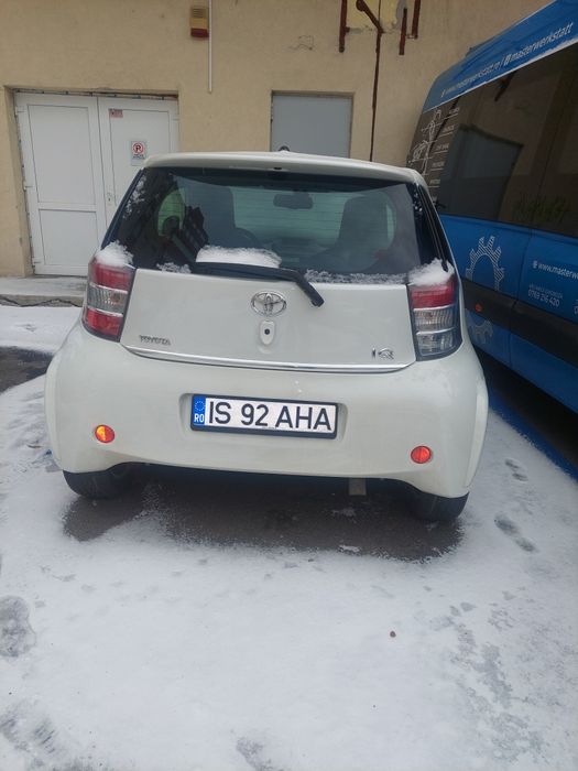 Vind Toyota  IQ  Benzina  1,3