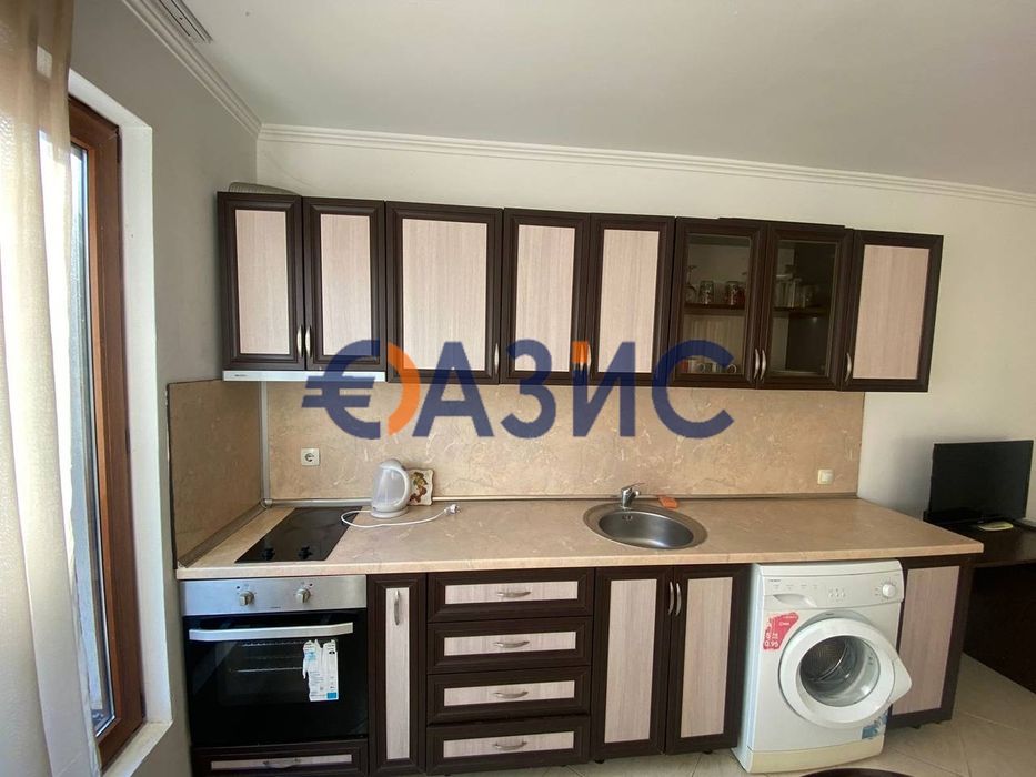 Продава се Тристаен апартамент в Свети Влас - 158 кв.м за 529 €/кв.м - Снимка #8