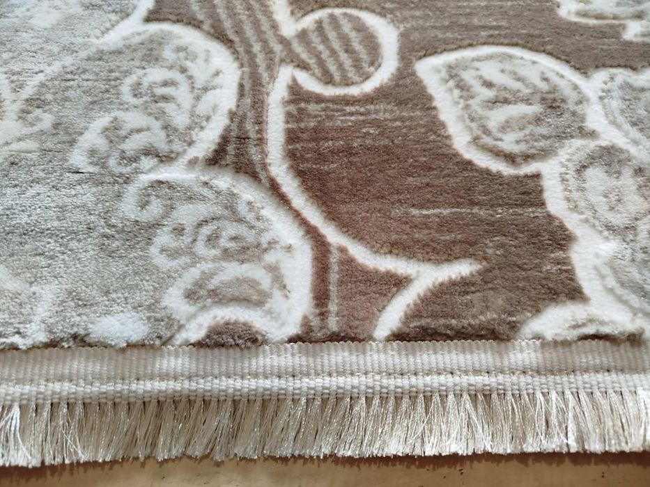 Турски килим Нов