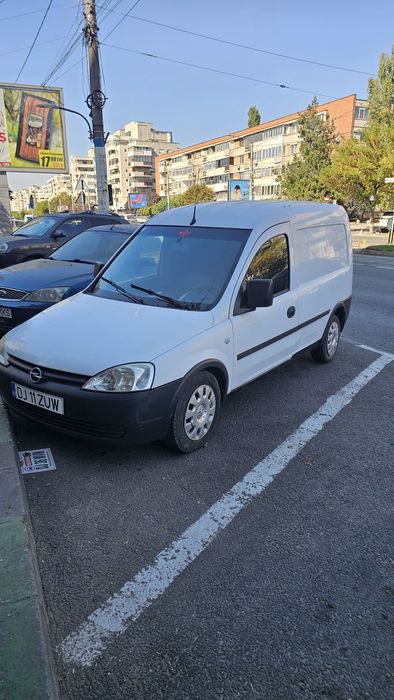 Vand Opel combo.