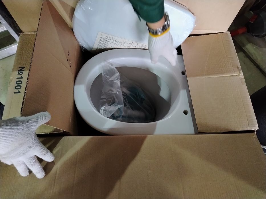 Унитаз-компакт продам 20-30 тыс