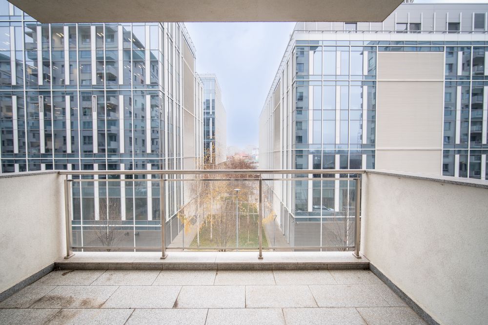 Luxuria 1 Mai 3 camere Mobilat Parcare Inclusa