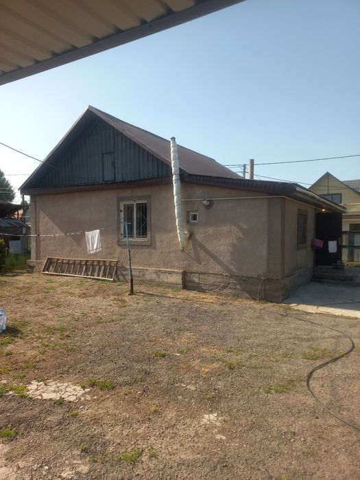 Продаётся дом шаңырақ 1