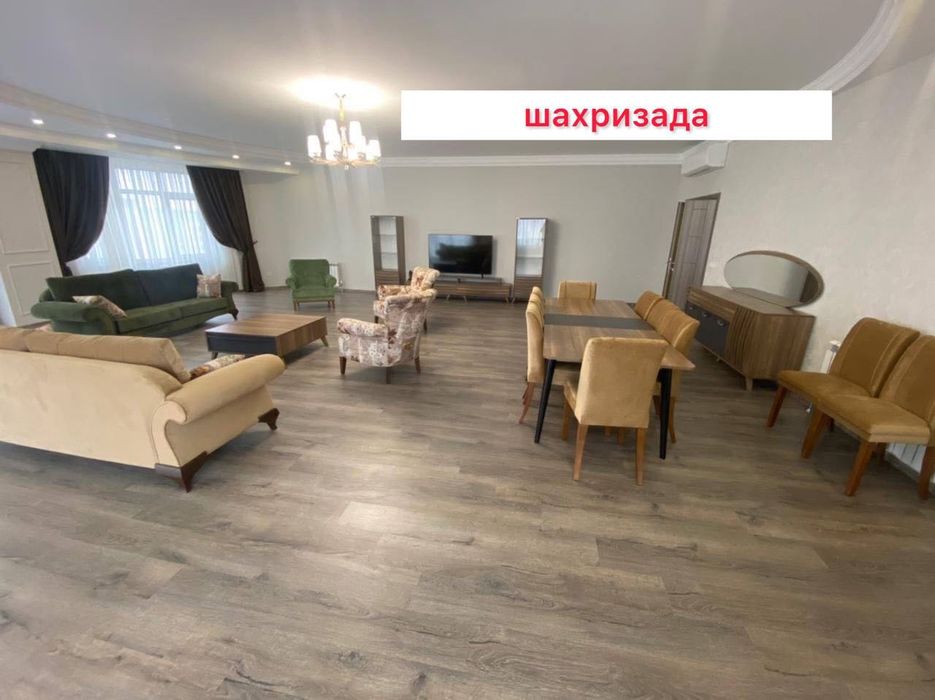 Ойбек метро ул:Фидокор б Сдаётся в аренду Шикарная квартира