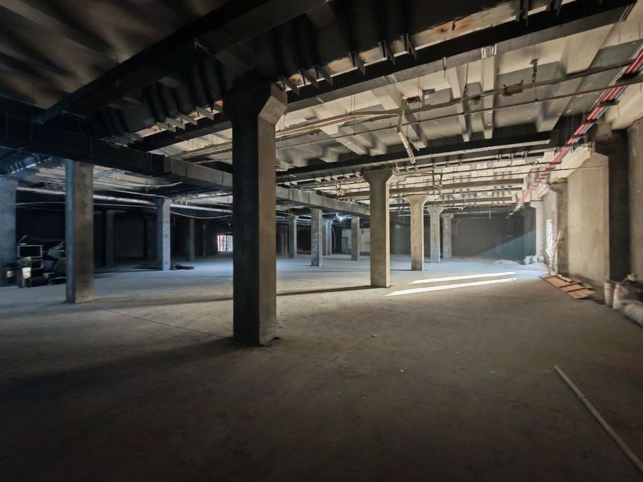 Аренда 1800 м2 - Торговый центр