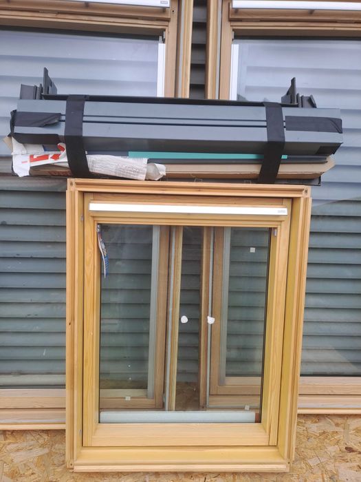 Geamuri velux premium  +Rama etansare [ TABLA ]