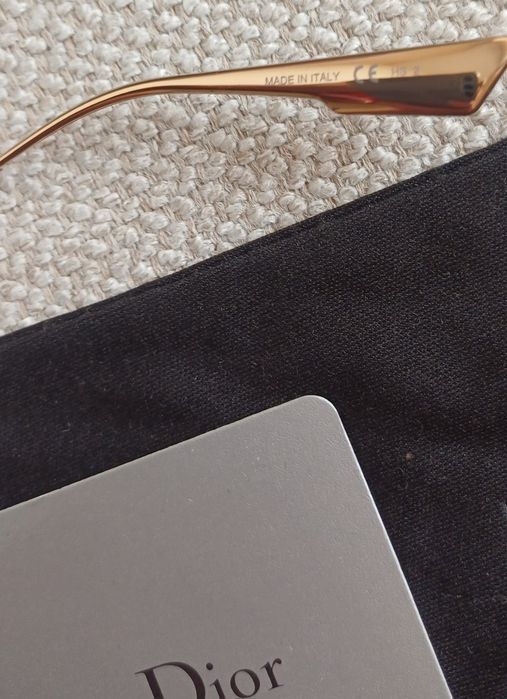 Cristian Dior очила,слагани броени пъти като нови 300лв.или 153 евро