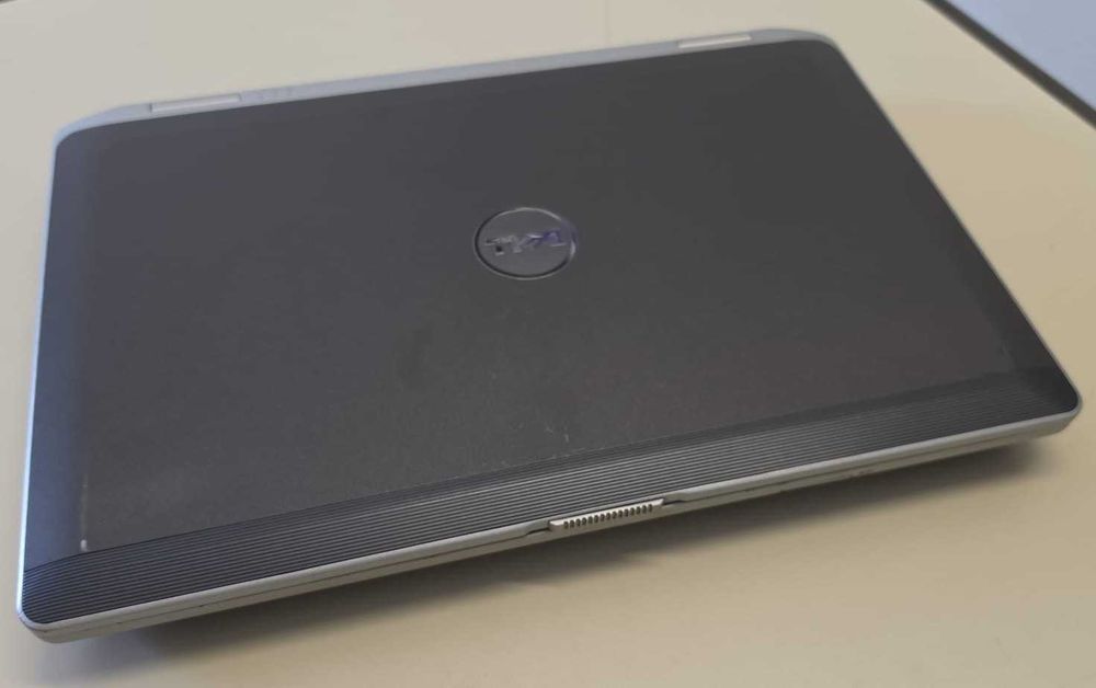 Laptop DELL Latitude E6430, i7-3720QM 2.60GHz, 8GB RAM, 240Gb SSD