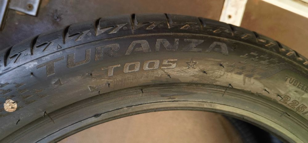 НОВИ Спорт пакет За BMW 225 45 18 / 255 40 18 Brigestone