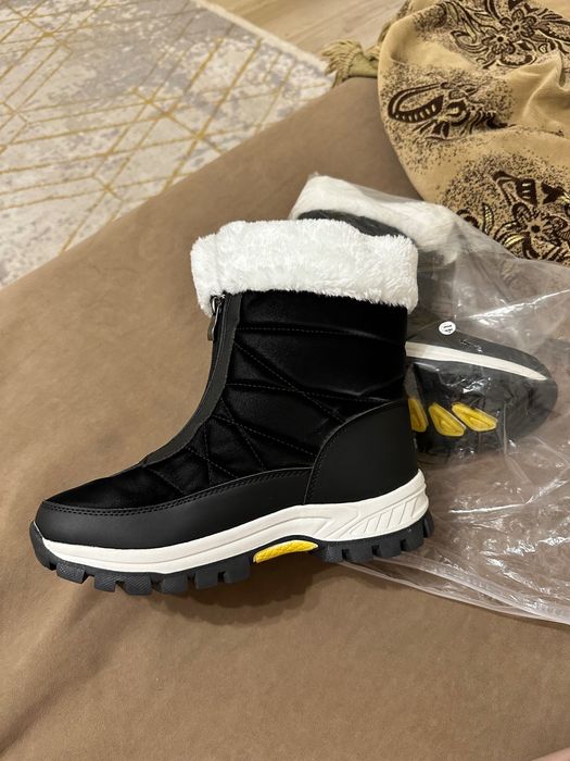 Продам новую обувь женскую 41 размер