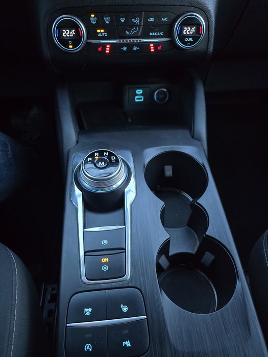 Ford Kuga 2.0 tdi, 4x4, Automat