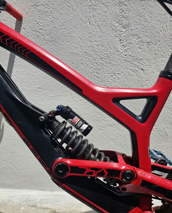 YT Industries Tues Pro