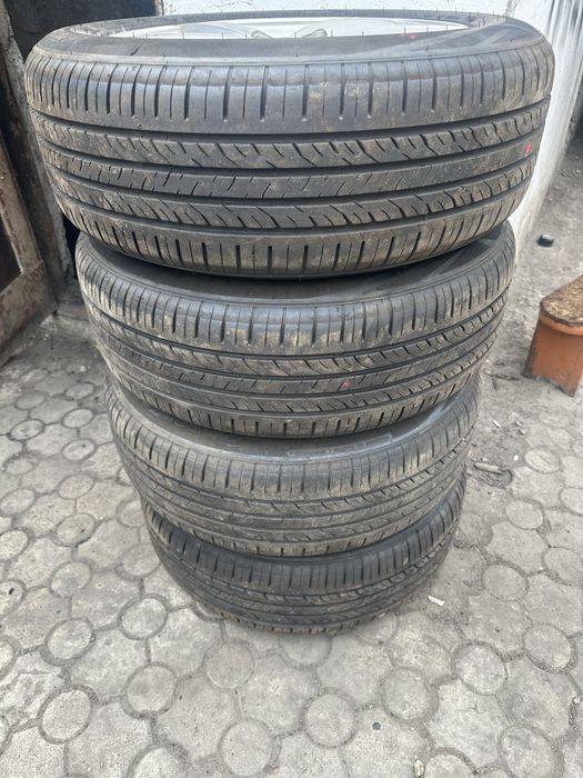 Резина R16 новая