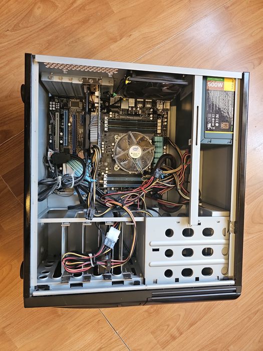 PC Asus P9X79 LE