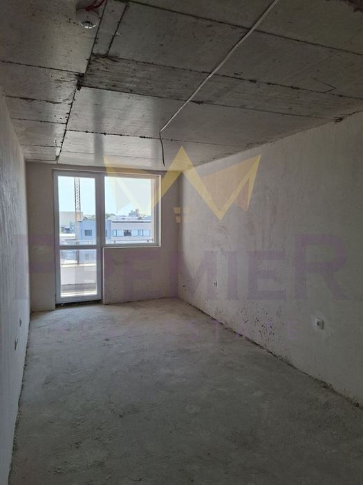 Продава се Двустаен апартамент в Бургас, Изгрев - 74 кв.м за 1717 €/кв.м - Снимка #5