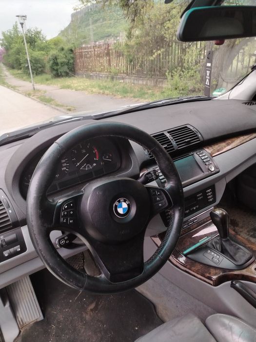BMW X5 e53 face 218 kc