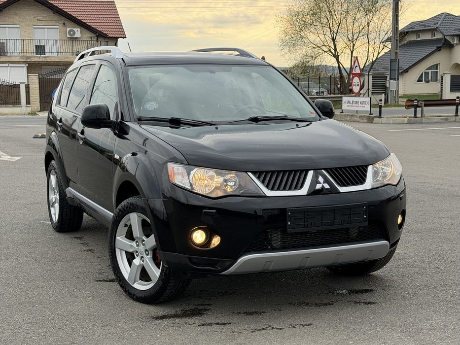 Mitsubishi Outlander 4x4 / 2009 / 2.0 D / 140 CP
