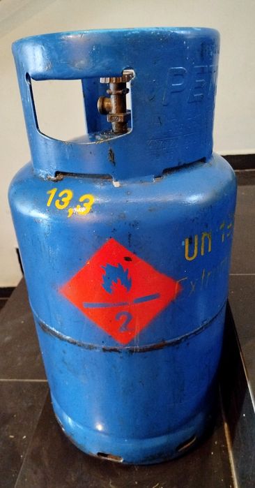 Butelie aragaz cu guler   13 kg  petrom