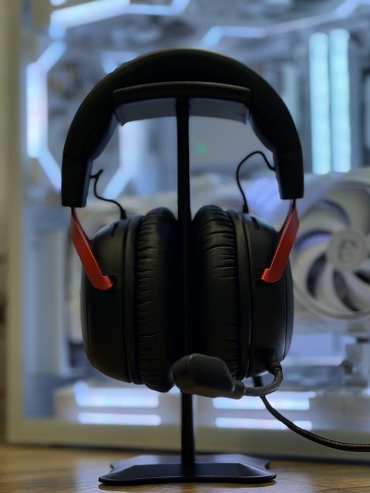 Игровые наушники HyperX cloud III