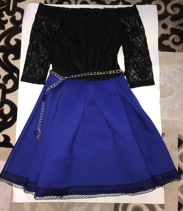 Продам подростковые вещи на девочек.