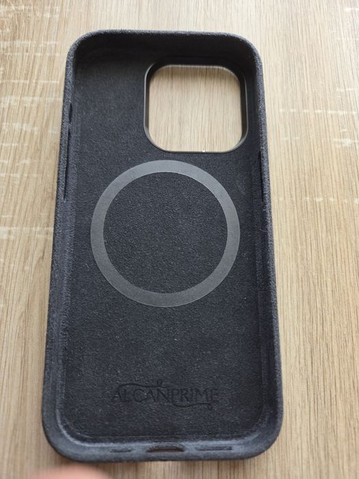 Husa iphone 14 si 15 simplu, piele Alcantara, MagSafe