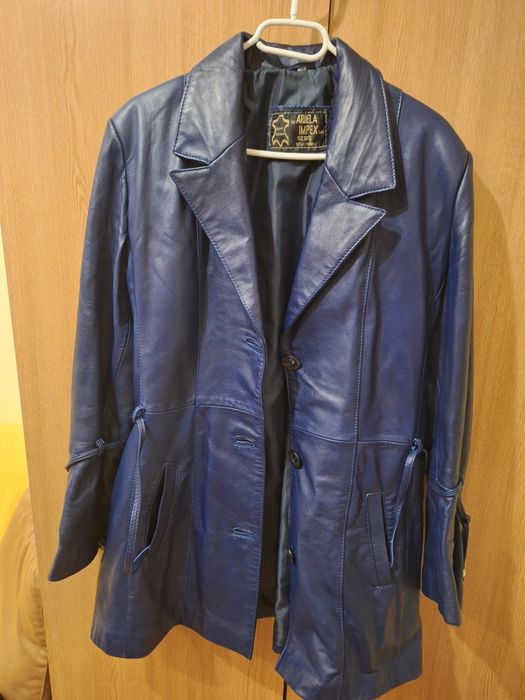 Geaca piele bleumarine pentru dama, marime 52