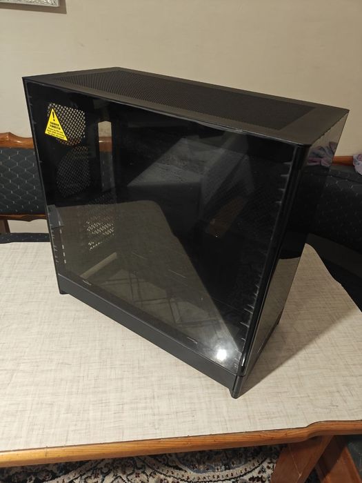 Корпус Montech hs02 новый!