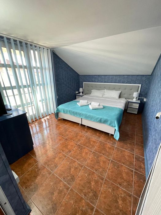 Vand vila/pensiune în 2Mai