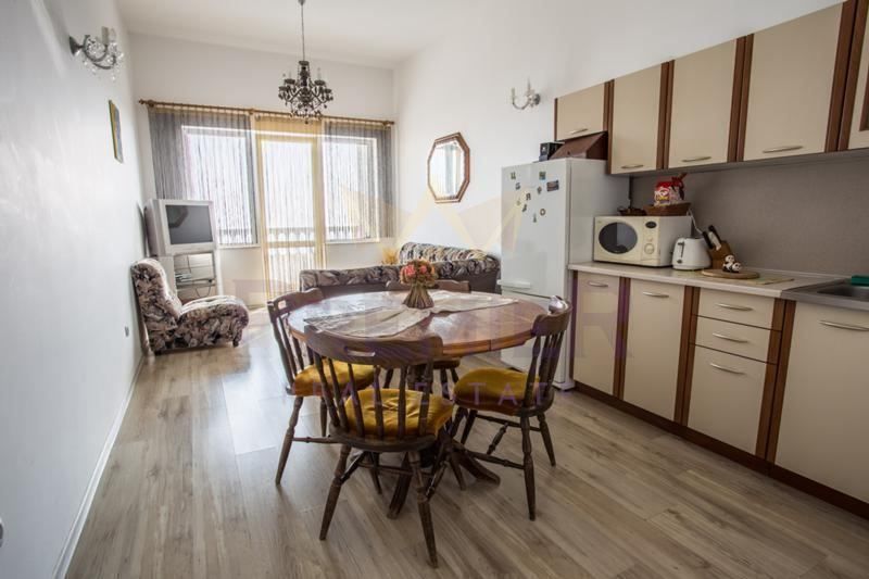 Къща в Варна-м-т Траката площ 500 цена 850000