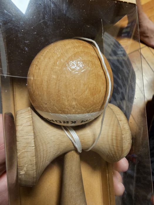 Kendama Krom Pop Sticky Natur