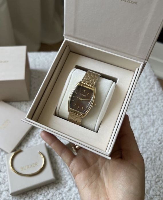 Часы стильные Burker