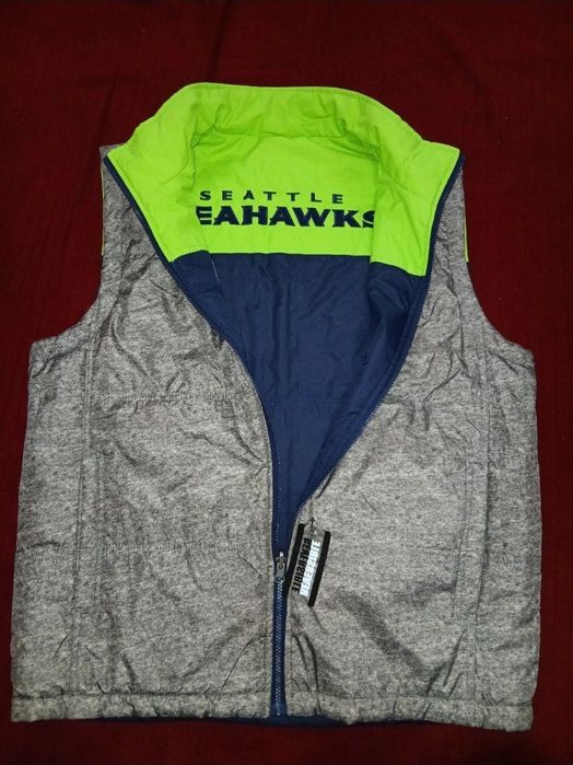 Из США комплект, кофта и двухстороняя желетка,бренда Seattle Seahawks!
